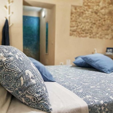 Essentia Rooms- Ortigia Holidays Сиракузы Экстерьер фото